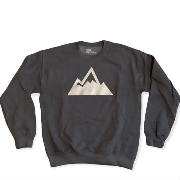 NWT Wool + Pepper Co. Winter Crewneck Sweatshirt - Picture 1 of 4